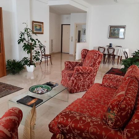 Interno13Bari Villa Екстериор снимка