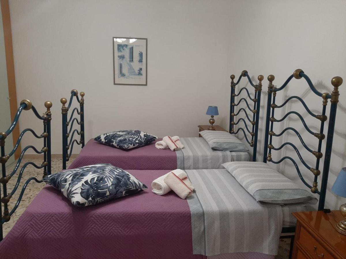 Interno13Bari Villa Екстериор снимка