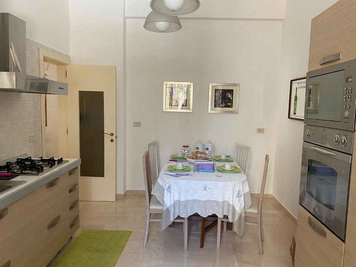 Interno13Bari Villa Екстериор снимка